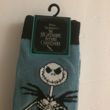 NEW Disney The Nightmare Before Christmas 2 Pairs Crew Socks - Shoe Size 6.5 - 1