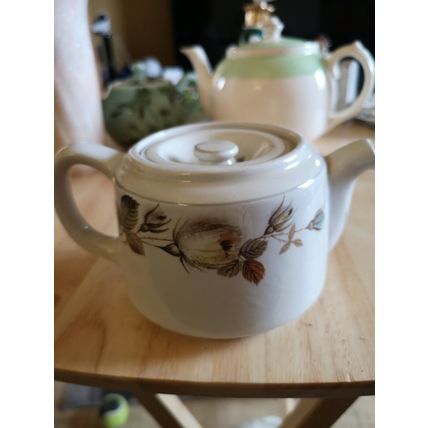 dunn Bennett And Co Teapot