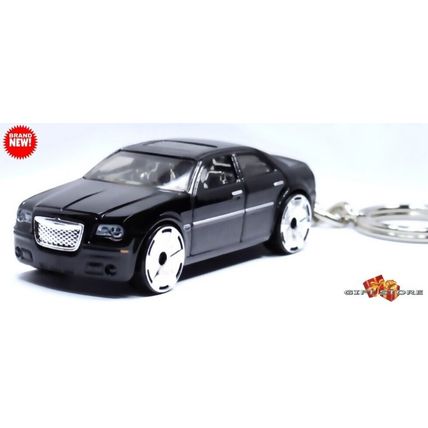 VERY RARE KEYCHAIN BLACK CHRYSLER 300C CUSTOM Ltd EDITION NEW GREAT GIFT