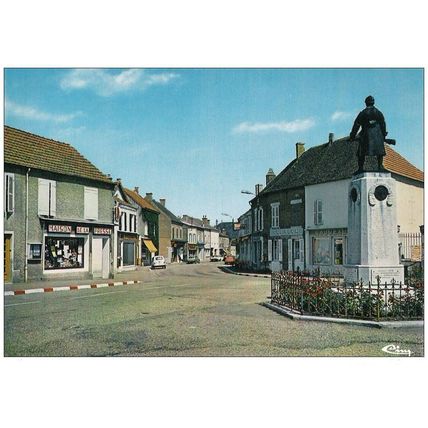 71 - Pierre de Bresse - LA PLACE DU MONUMENT
