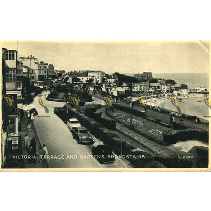 Victoria Terrace & Gardens, Broadstairs, L2339 Silveresque Postcard, 1959