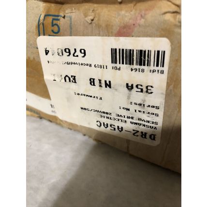 NEW YASKAWA ELECTRIC DR2A5AC,SERVO DRIVE 200VAC/50W DR2-A5AC,FC