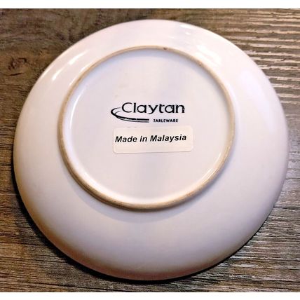 Clayton Tableware Garlic Grater 5" Plate Zester Yellow Black Olives Malaysia