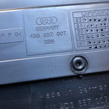 Audi 4D0820541 Inner Ambient Air Sensor Climate Change HVAC A8 S8 Radio Housing