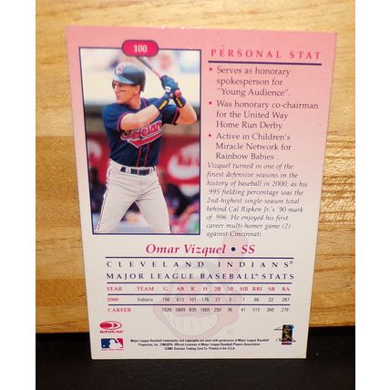 DONRUSS 2001 STUDIO OMAR VIZQUEL CARD #100