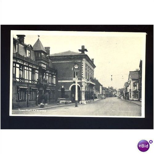 Surrey CHERTSEY Town Hall Postcard by TVAP (1338)
