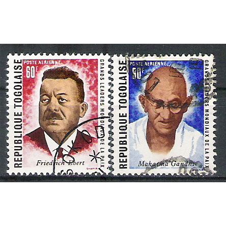 Togo N° PA 122/23 YVERT OBLITERE ( USD )