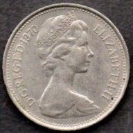 Coins. Decimal 5 New Pence 1975