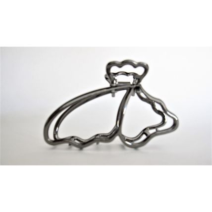 Dark silver tone butterfly shaped metal hair claw clip