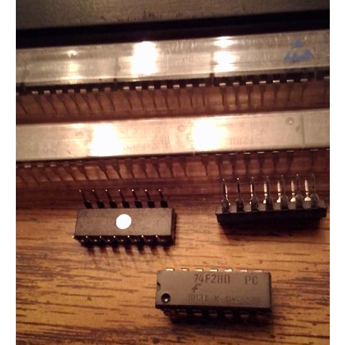 Lot of 93: Fairchild 74F280PC
