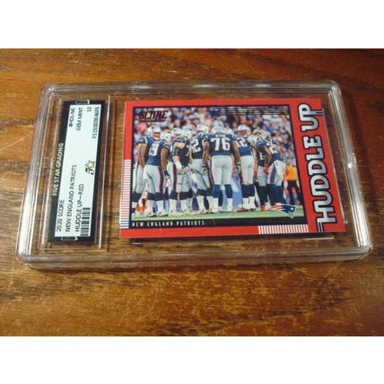 2020 Panini Score, Graded Gem Mint 10, NEW ENGLAND PATRIOTS, Huddle Up, Red
