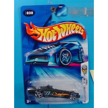 C596 HOT WHEELS 2004 COLLECTOR #30 F-RACER NEW ON CARD