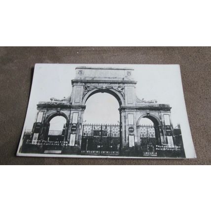 1915 fr Real Photo Postcard - Memorial Arch, Brompton Barracks - Chatham Kent
