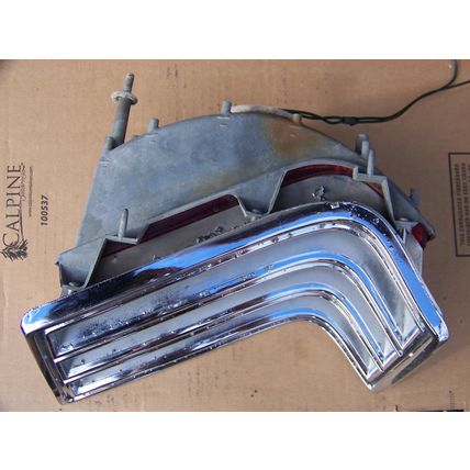 1967 CHRYSLER NEWPORT CUSTOM LH PASSENGER TAILLIGHT