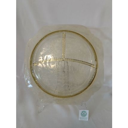 FEDERAL DEPRESSION GLASS MADRID PATTERN YELLOW AMBER GRILL PLATE DIVIDED DISH