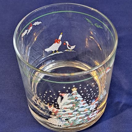 Lot 2 International COUNTRY CHRISTMAS OLD FASHIONED 8 oz Glass Farm 3 1/2"