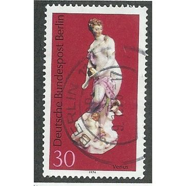 BERLIN -1974 30pf 'BERLIN PORCELAIN FIGURES' FINE USED (EBID49-648)