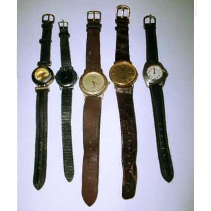 Lot of 5 Watchs Parts or Repair Longines Timex Caravelle Geneva No Brand Lot 142