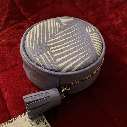 A Very Cute Sweet New Cagney Lee Coin Purse Bag