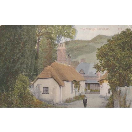 EA 206 LUCKHAM - THE VILLAGE