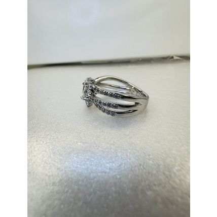 Ring Bomb Party Sz6 RBP Radiant Colorless Gem W/Rhodium P Band Costume Jewelry