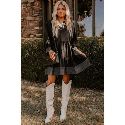 Black Contrast Stitched V Neck 3/4 Sleeve Tiered Mini Dress