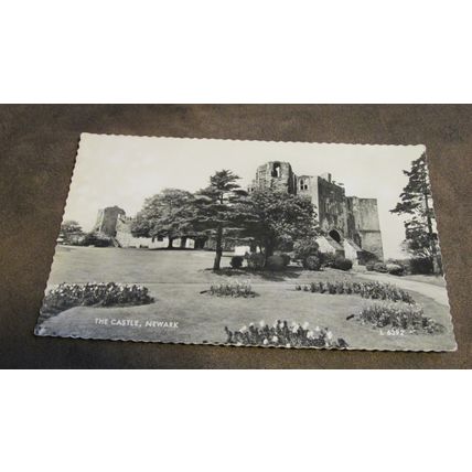 Real photographic Postcard - The Castle, Newark on Trent - Nottinghamshire