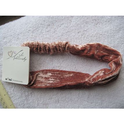 Scunci Soft Dusty Rose Pink Wide Velvet Fabric Headband Headwrap Hair Head Band