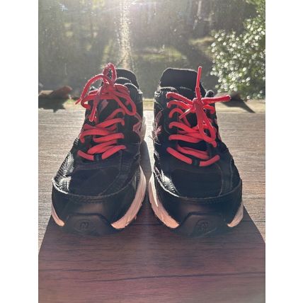 New Balance Womens 80 V2 WE80SS2 Black W/Pink Laces Running Shoes Sneakers Sz 9B
