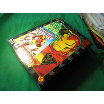 IRON MAN Famous Covers, Toy Biz/Marvel Comics, 1998!! MIB! $25.00 OBO!!