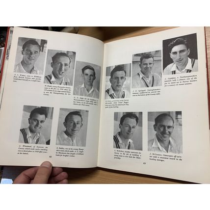 RARE* 1960 "SPORTS WORLD ANNUAL" PHOTO ILLUSTRATED LARGE HARDBACK BOOK (P5)