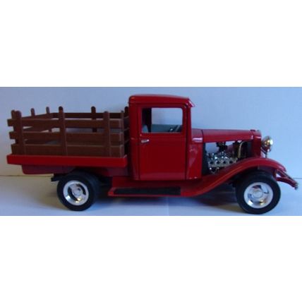 1934 FORD PICK UP / STAKE BED 1:18 RED