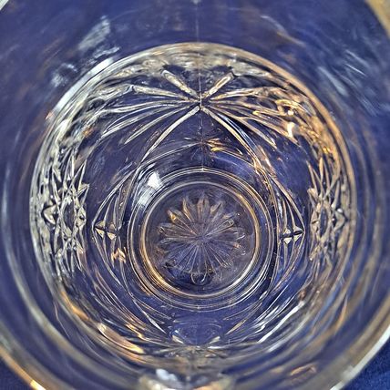 Vintage Anchor Hocking PRESCUT CLEAR PINT PITCHER Early America Star of David