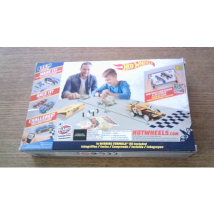 HOT WHEELS: BLADEZ MAKER KITZ (NEW) 2019