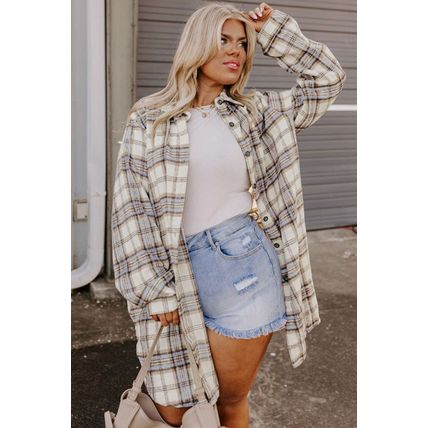 White Plaid Print Tunic Plus Size Shacket with Slits