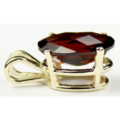 Mozambique Garnet, 14KY Gold Pendant, P004