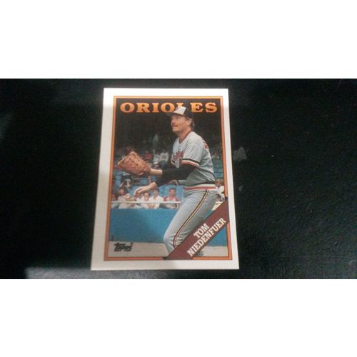 1988 Topps Card # 242 Tom Niedenfuer Very Good-Excellent (4) Baltimore Orioles