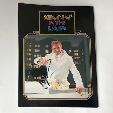 PROGRAMME TOMMY STEELE singin in the rain Harold Fielding inc postcards