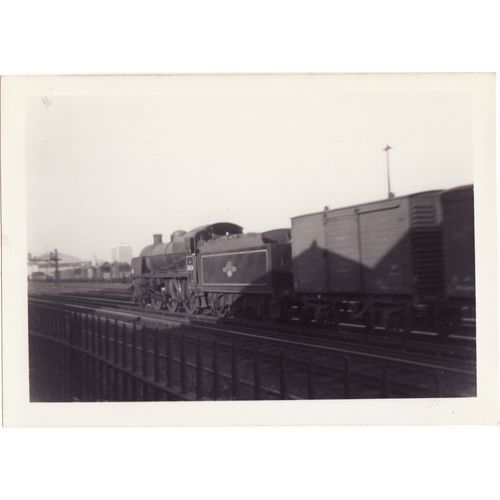 Railway Photo SR U Class 31624 Wimbledon 1962 Southern 2-6-0 Loco