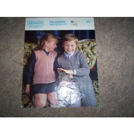 Knitting Pattern Keynote 311 Boy/Girls D/K & 4 ply Sweater & Slipover 22-26"