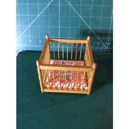 Pine Playpen 1:12th Dolls House Miniature