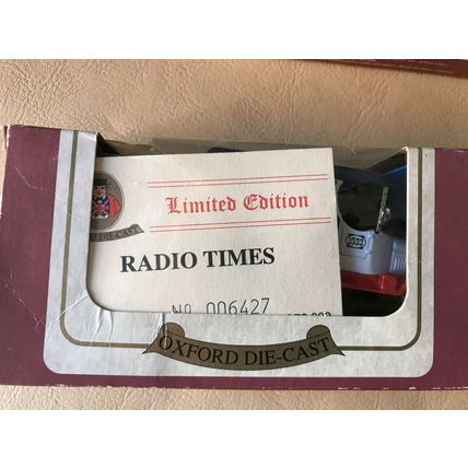 Ltd Ed 3 Oxford Diecast Radio Times Vans & Bus, 2 certificates Boxed