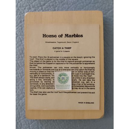 VERY RARE HOUSE OF MARBLES CATCH A THIEF GAME WOODEN BOARD & GLASS MARBLES