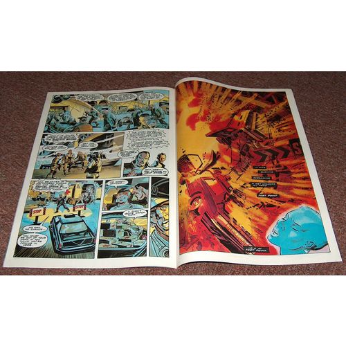 CRISIS # 11<>2000ad PRESENTS<>FLEETWAY COMICS<>1989<>vf(8.0)