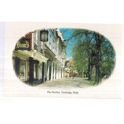 THE PANTILES, TUNBRIDGE WELLS, KENT unused vintage postcard ..Colourmaster =