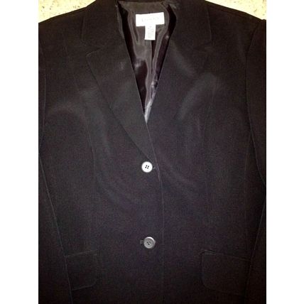 Talbots Women Two-Button Stylish Lightweight Black Jacket/Blazer Size 6