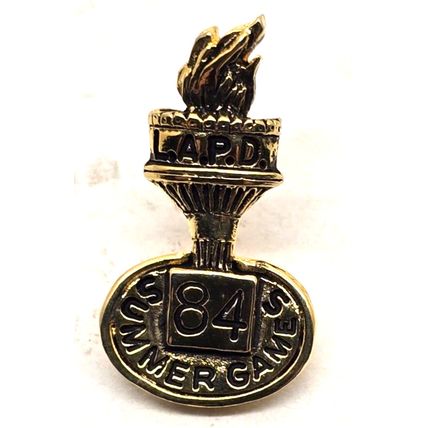 Los Angeles 1984 LAPD Olympic Summer Games Pin Pinback Brooch (K6B)
