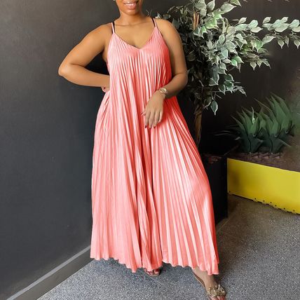 Women's summer new halter pleated sexy fashion A-line skirt dress