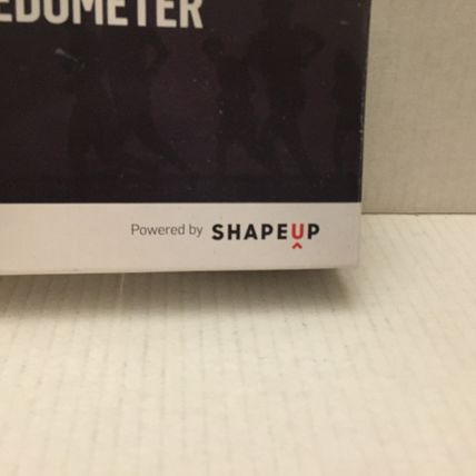NEW Shapeup Wearible Small Pedometer
