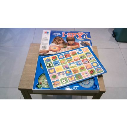 I-SPY - The Exciting Mystery-Picture Game (M B Games) 1983 VINTAGE